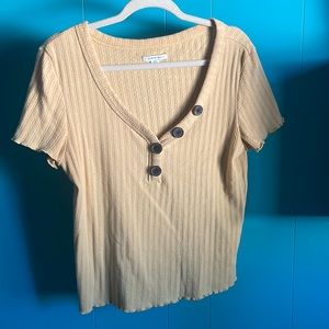 American Eagle t shirt size L